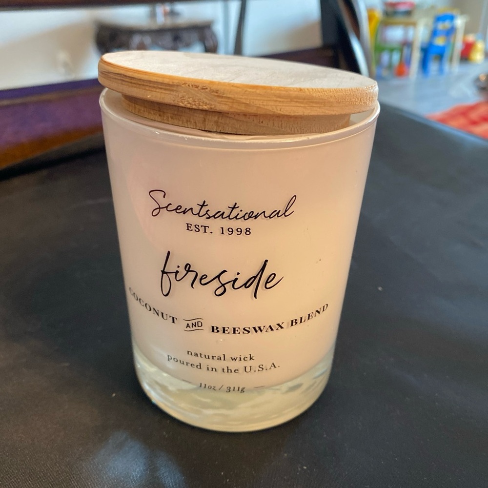 Scentsational Candle with Wooden Lid